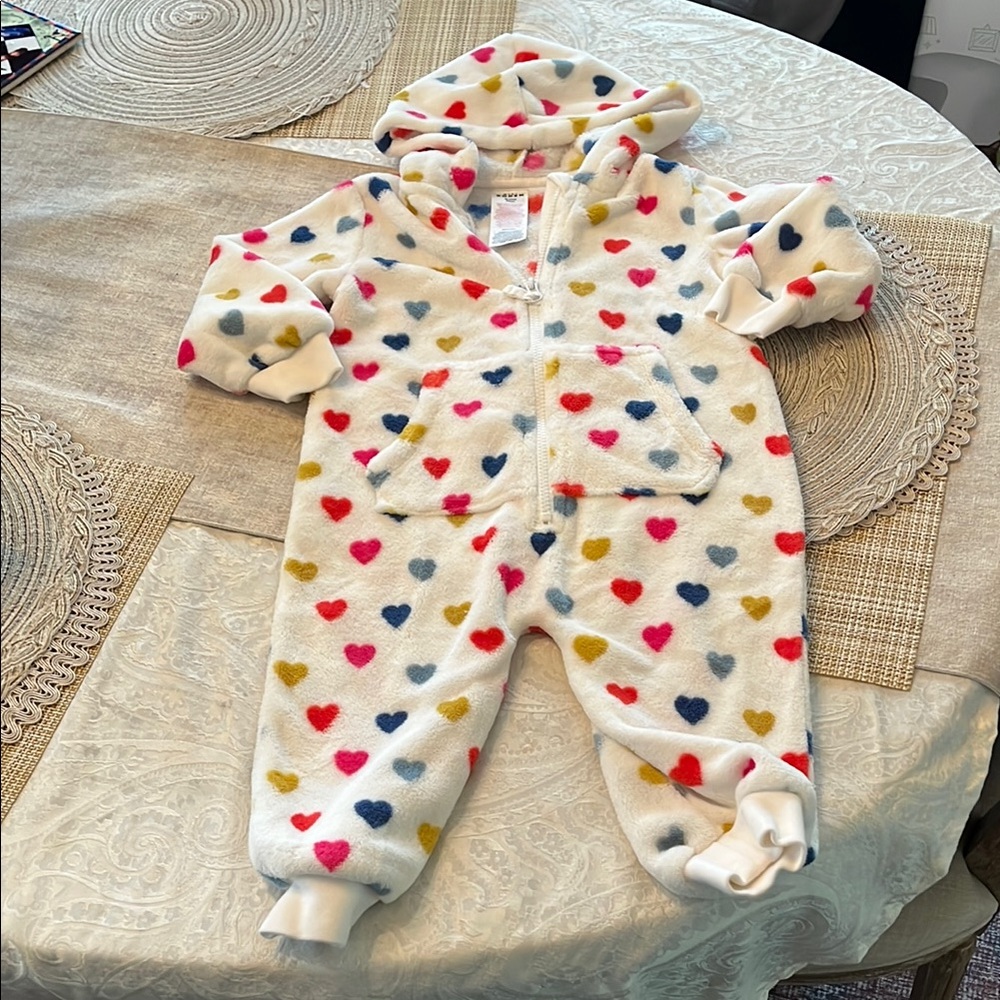 Mini Boden Cozy White and Red Heart Footies Size 18-24 Mos. Footless in EUC